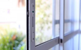 Installation de porte coulissante