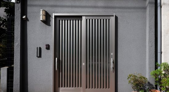 Quels sont les avantages des portes d'entrée en aluminium ?