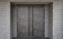 porte en métal