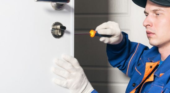 Comment réparer une fermeture de porte défaillante ?