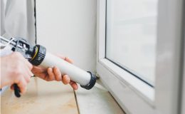 1-Comment identifier les zones d'infiltration et les traiter grâce au calfeutrage