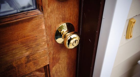Comment réparer un problème de verrouillage de porte ?