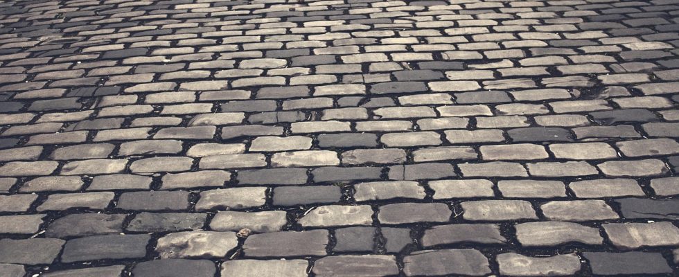 découvrez tout sur le paving : techniques, matériaux, conseils d'installation et idées pour sublimer vos espaces extérieurs. trouvez l'inspiration pour vos allées, terrasses et aménagements urbains.